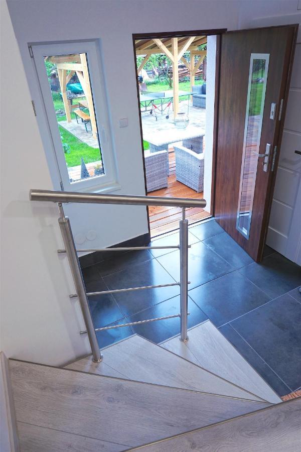 Apartmany U Lipy Tatobity ภายนอก รูปภาพ